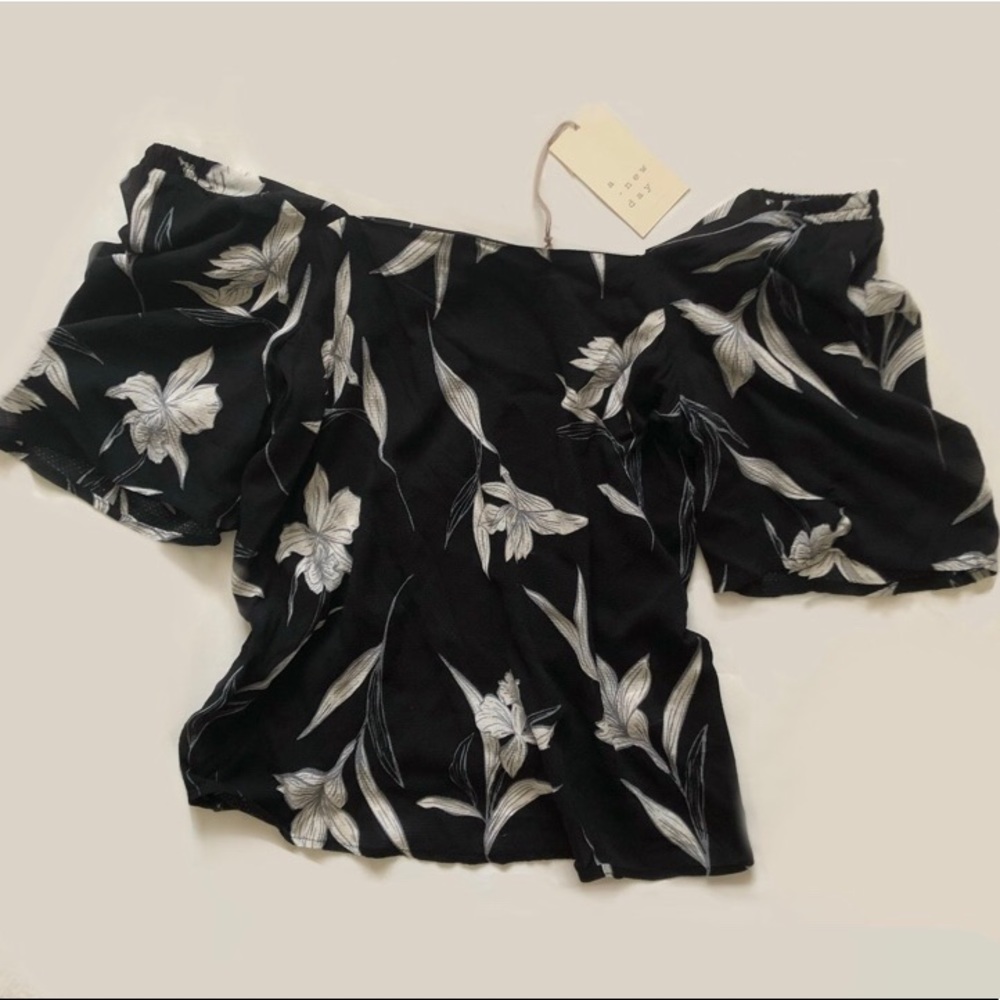 a new day Floral Blouse